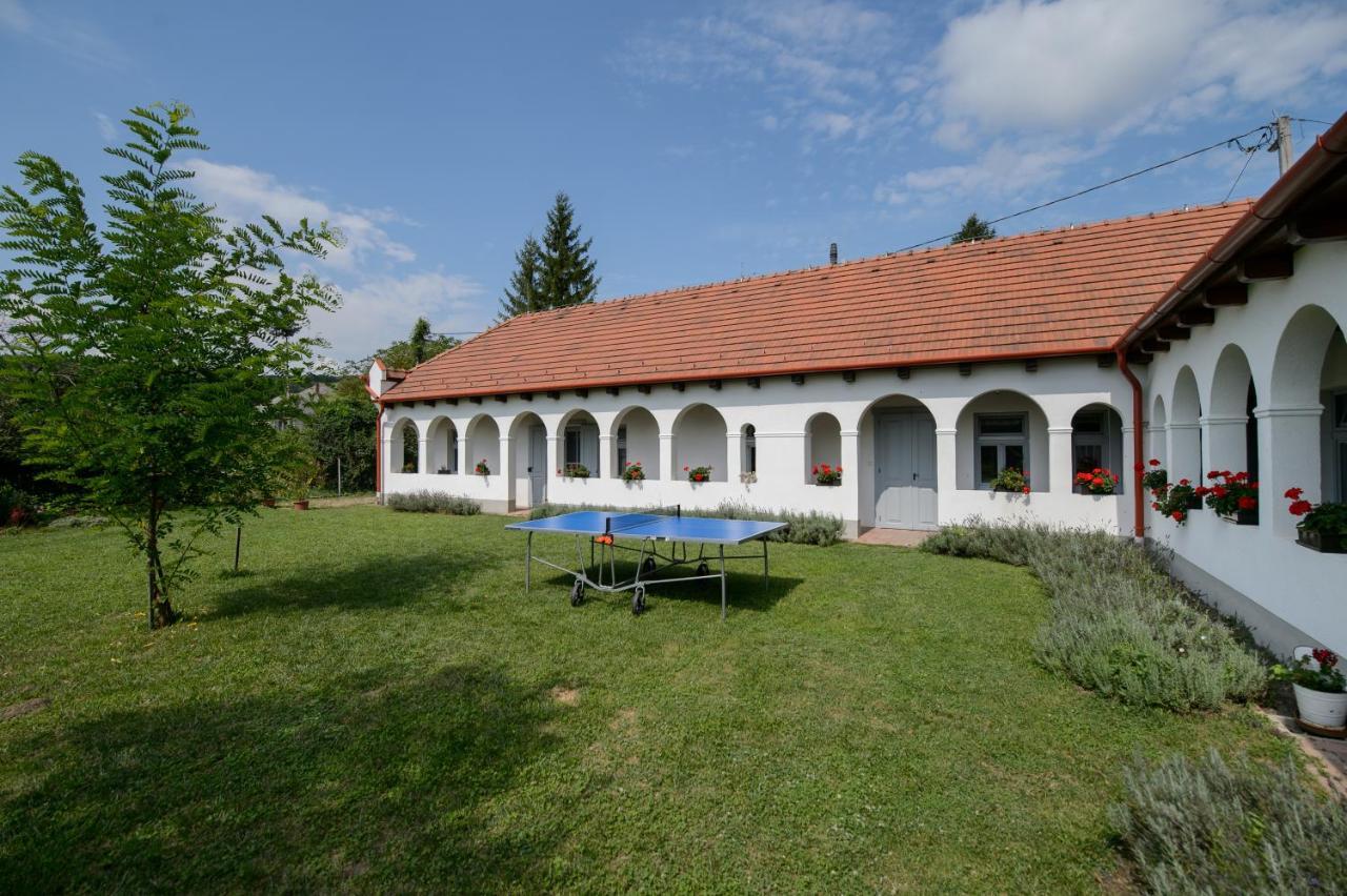 Bakta Haz Hotel Egerbakta Екстериор снимка