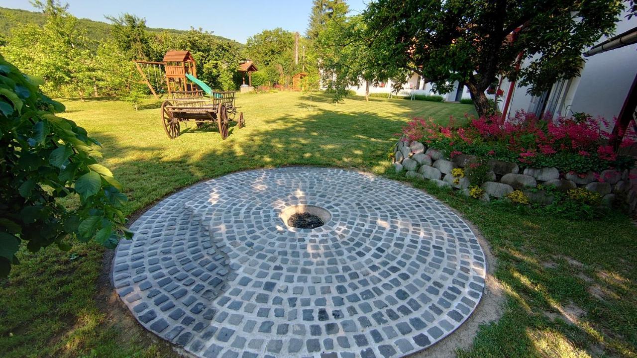 Bakta Haz Hotel Egerbakta Екстериор снимка