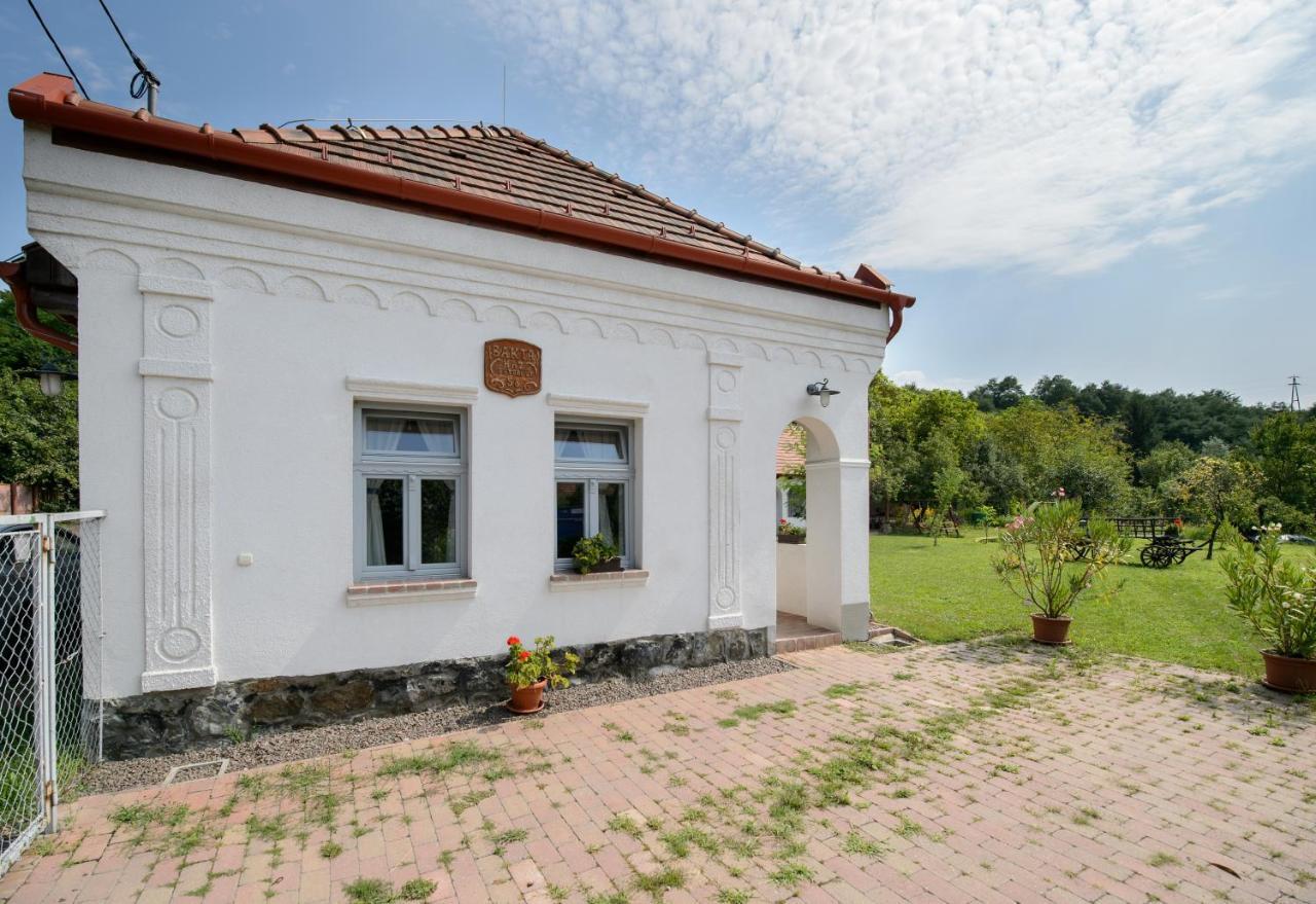 Bakta Haz Hotel Egerbakta Екстериор снимка