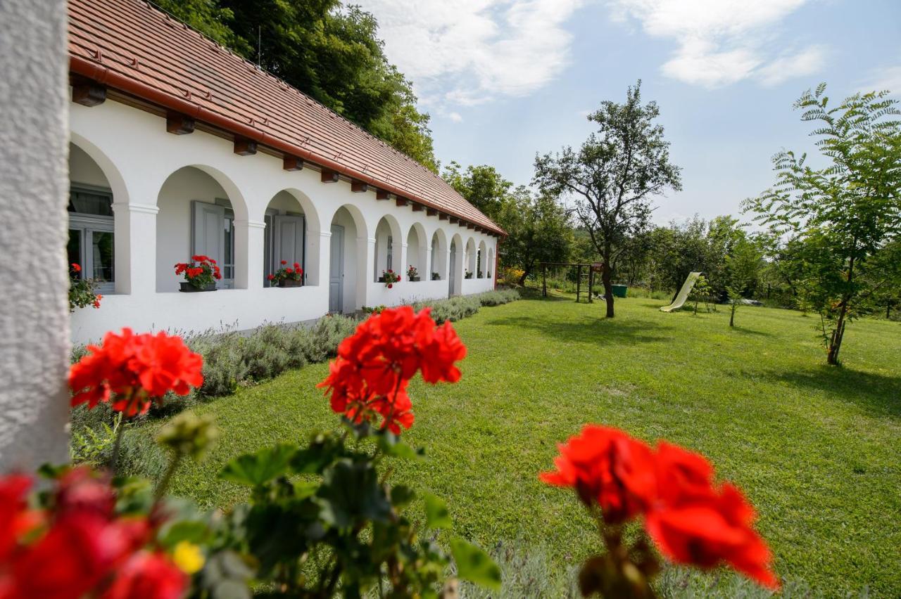 Bakta Haz Hotel Egerbakta Екстериор снимка