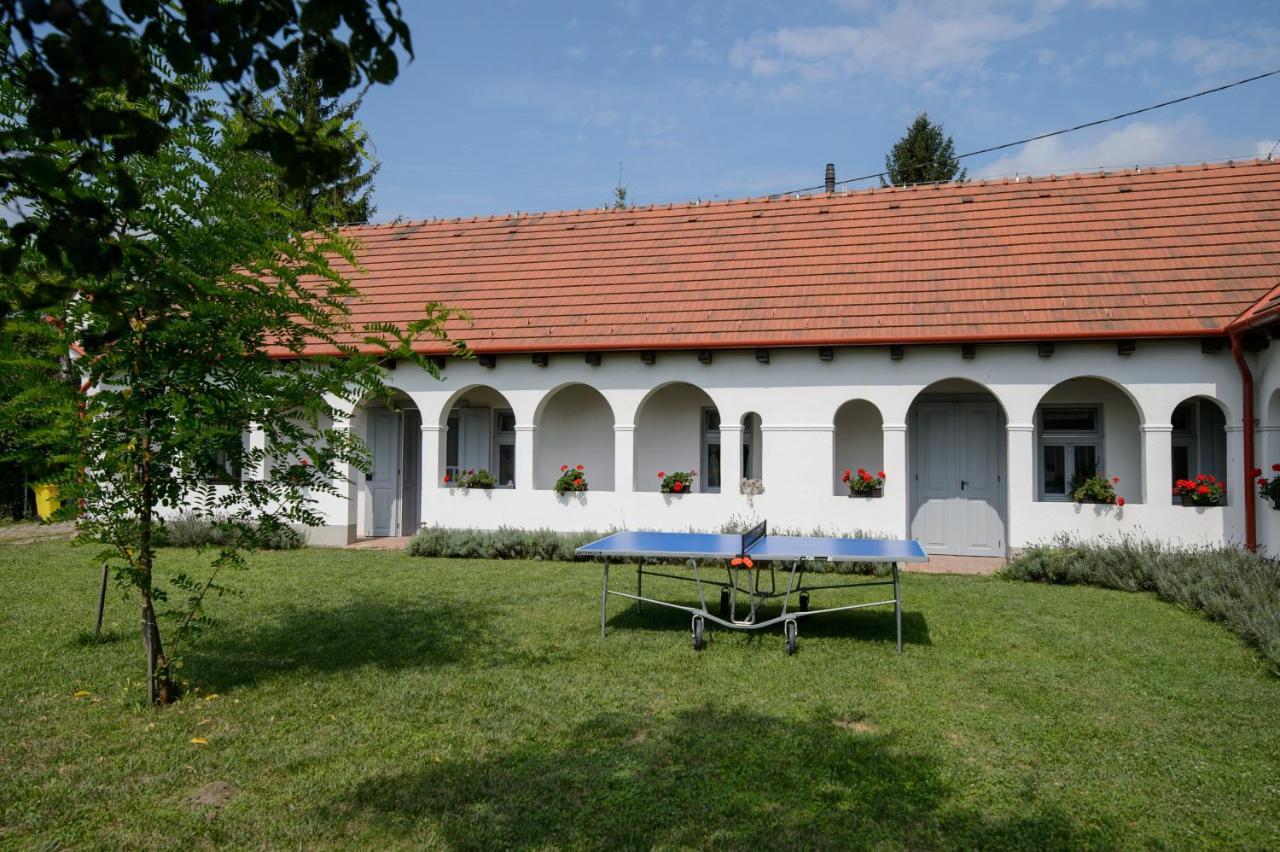 Bakta Haz Hotel Egerbakta Екстериор снимка